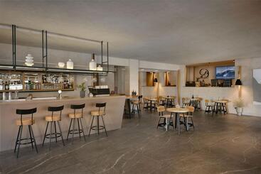 هتل Domes Aulus Elounda All Inclusive Resort, Curio By Hilton