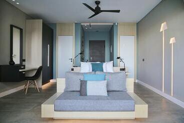 هتل Domes Aulus Elounda All Inclusive Resort, Curio By Hilton
