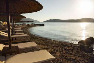 هتل Domes Aulus Elounda All Inclusive Resort, Curio By Hilton