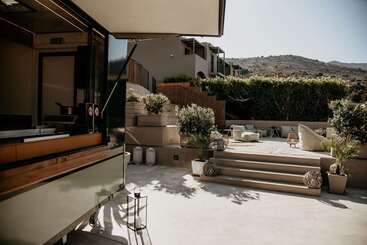 هتل Domes Aulus Elounda All Inclusive Resort, Curio By Hilton