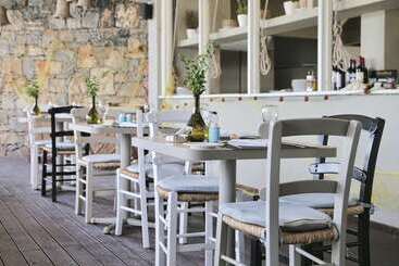 هتل Domes Aulus Elounda All Inclusive Resort, Curio By Hilton