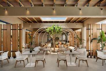 هتل Domes Aulus Elounda All Inclusive Resort, Curio By Hilton