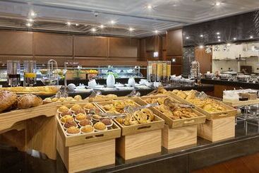 هتل Doubletree By Hilton Istanbul Avcilar