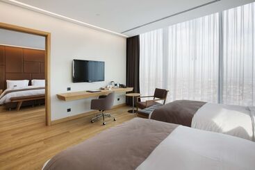 هتل Doubletree By Hilton Istanbul Avcilar