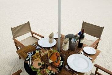 هتل Dugong Beach Lodge