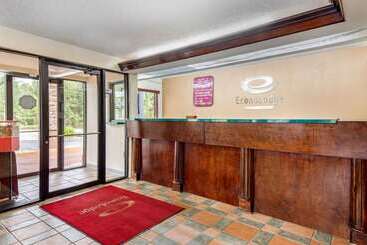 هتل Econo Lodge Byron  Warner Robins