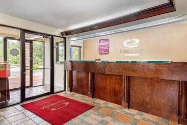هتل Econo Lodge Byron  Warner Robins