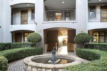 Hotel Faircity Grosvenor Gardens