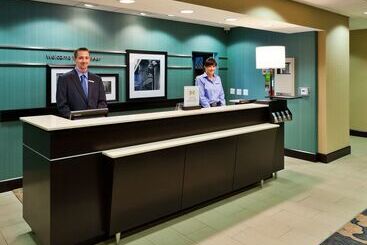 هتل Hampton Inn & Suites Denver/airportgateway Park