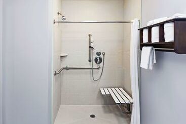هتل Hampton Inn & Suites Shreveport/bossier City Airline Drive
