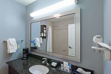 هتل Hampton Inn & Suites Shreveport/bossier City Airline Drive