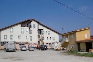 هتل Narcea