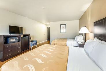هتل Quality Inn Cle Elum Ellensburg
