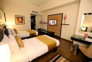 هتل Ramada By Wyndham Multan