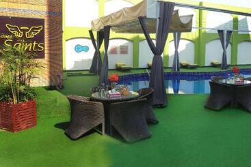 هتل Ramada By Wyndham Multan