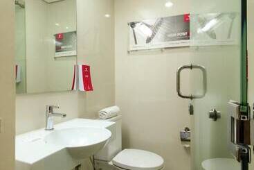 هتل Red Planet Clark Angeles City