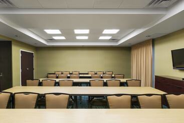 هتل Springhill Suites By Marriott Omaha East, Council Bluffs, Ia