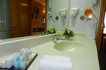 هتل Sun & Sands Seaview