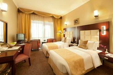 هتل Sun & Sands Seaview