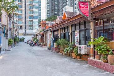 هتل The Siam Guest House   Sha Extra Plus