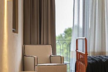 Yacht Boheme Hotel Boutique Class   Adults Only