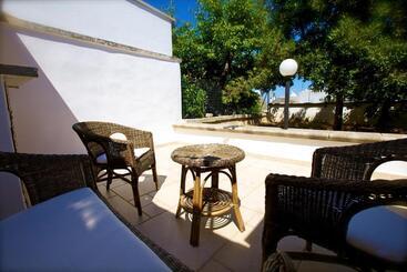 Trulli E Puglia Resort