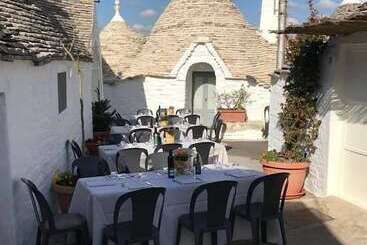 Trulli E Puglia Resort