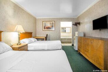 Economy Motel