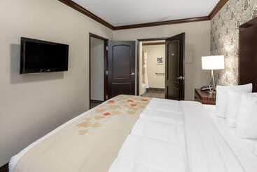 Hawthorn Suites By Wyndham Lubbock