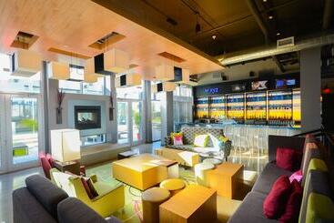 ホテル Aloft Vaughan Mills