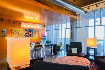 ホテル Aloft Vaughan Mills