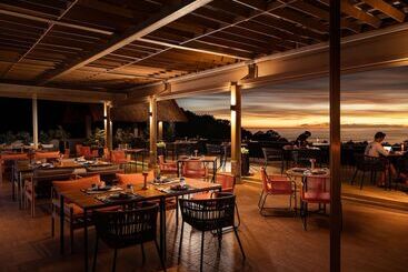 هتل Avista Hideaway Phuket Patong   Mgallery