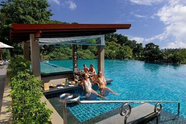 هتل Avista Hideaway Phuket Patong   Mgallery