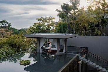 هتل Avista Hideaway Phuket Patong   Mgallery