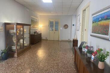 هتل Casa La Salle   Roma Vaticano