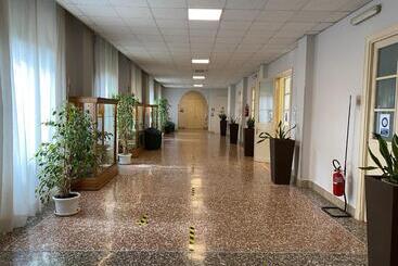 هتل Casa La Salle   Roma Vaticano