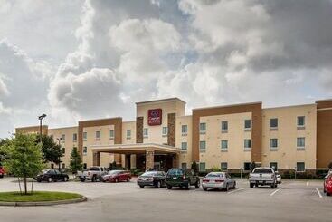 هتل Comfort Suites At Katy Mills