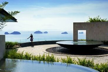 هتل Conrad Koh Samui Residences