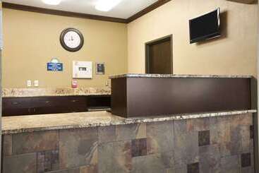 هتل Days Inn By Wyndham Columbia Mall
