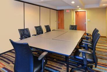 هتل Fairfield Inn & Suites By Marriott Lexington Georgetown/college Inn