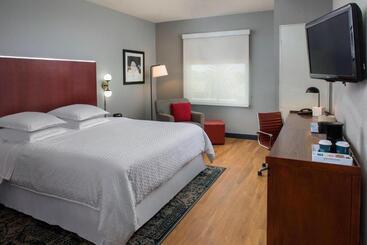 هتل Four Points By Sheraton Houston Hobby Airport