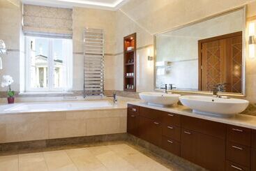 Grand Hotel Vilnius, Curio Collection By Hilton
