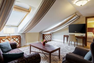 Grand Hotel Vilnius, Curio Collection By Hilton