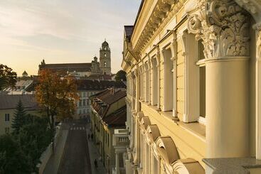 Grand Hotel Vilnius, Curio Collection By Hilton