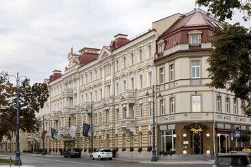 Grand Hotel Vilnius, Curio Collection By Hilton