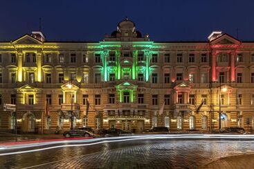 Grand Hotel Vilnius, Curio Collection By Hilton