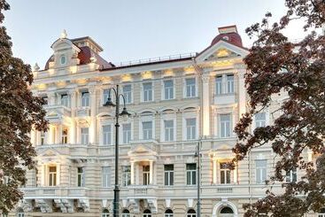 Grand Hotel Vilnius, Curio Collection By Hilton