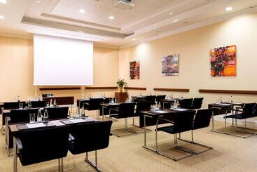 Grand Hotel Vilnius, Curio Collection By Hilton