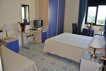 Grand Hotel La Playa