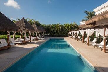 هتل Grand Riviera Princess - All Inclusive